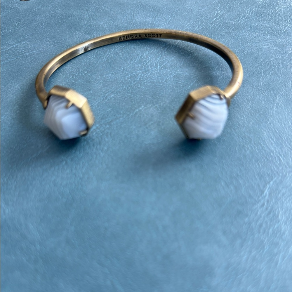 Kendra Scott Gold and White Hexagon Bracelet